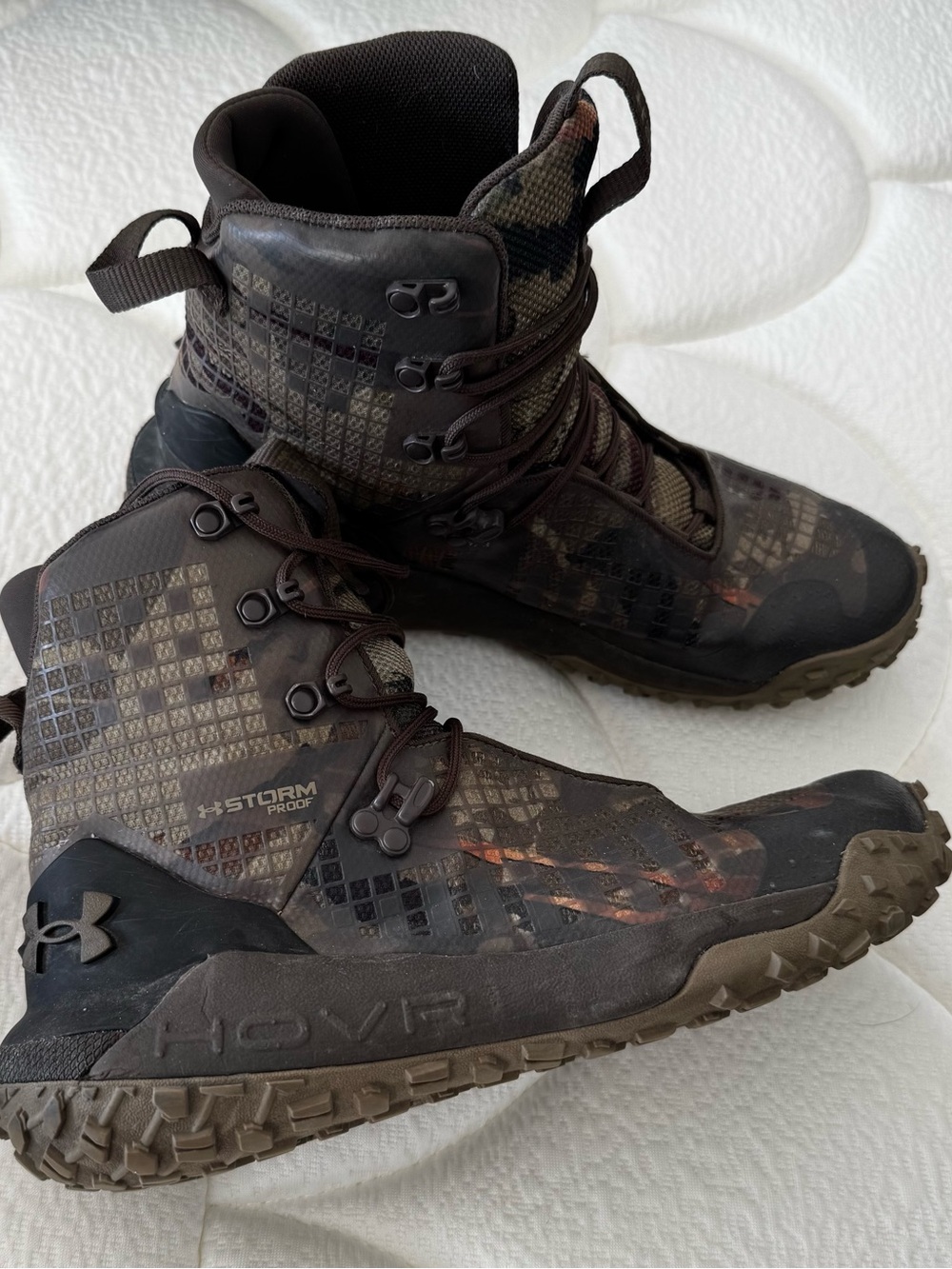Under Armour HOVR Dawn Waterproof 2.0 Boots